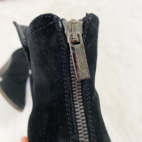 Aquatalia Black Suede High Heel Ankle Booties Women's Sz 8.5 Back Zip Almond Toe - Picture 7 of 10